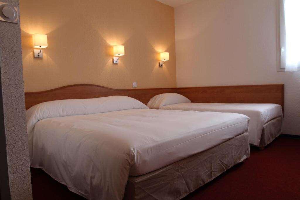 Brit Hotel Confort Villeneuve Sur Lot Bias  الغرفة الصورة