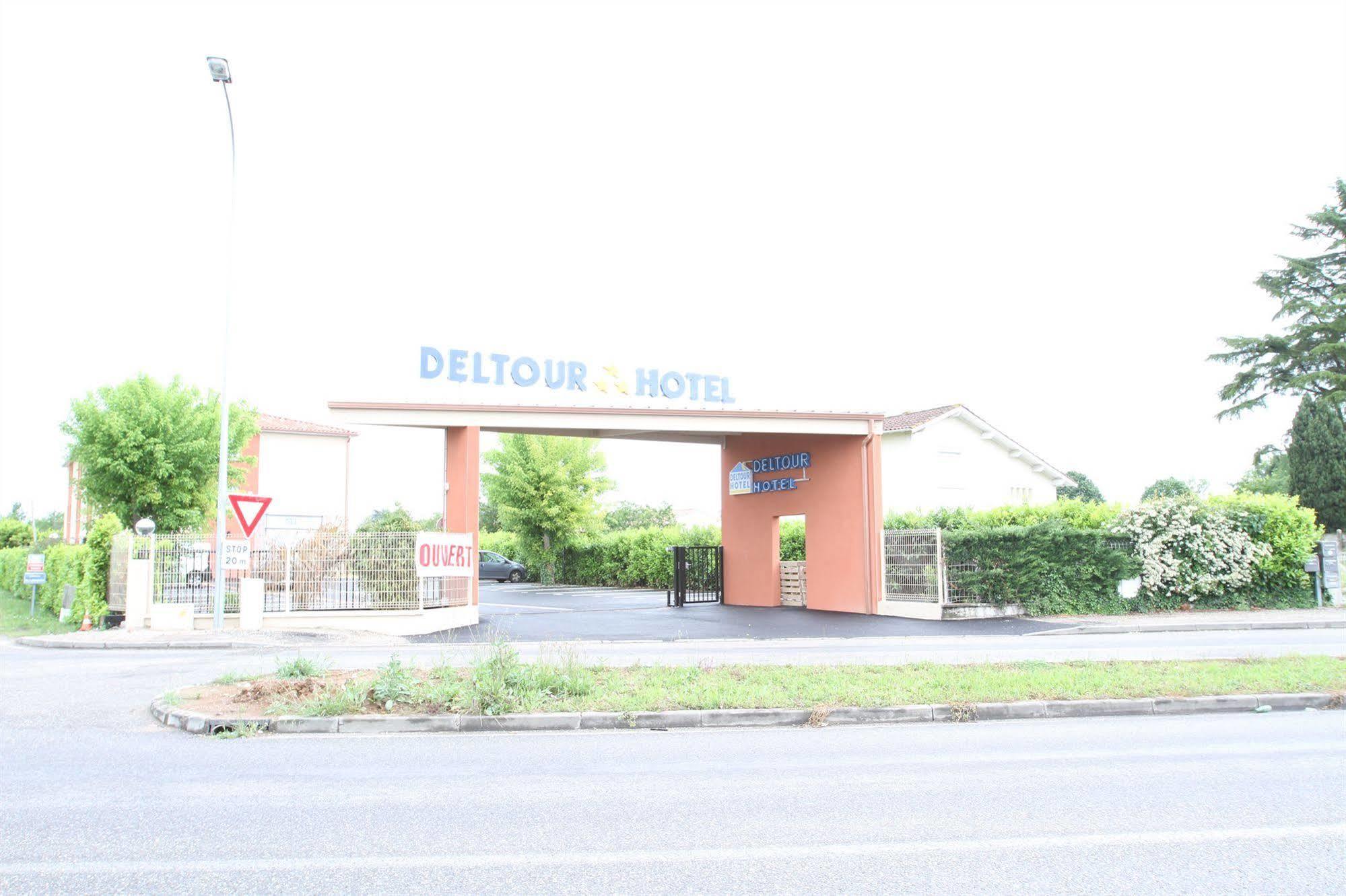 Brit Hotel Confort Villeneuve Sur Lot Bias  المظهر الخارجي الصورة