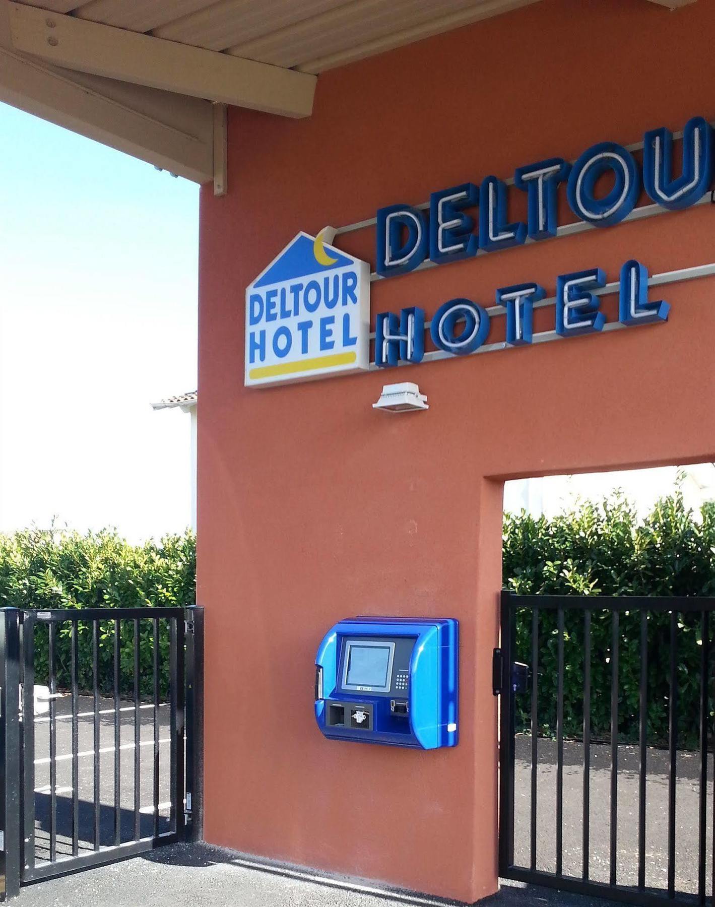 Brit Hotel Confort Villeneuve Sur Lot Bias  المظهر الخارجي الصورة